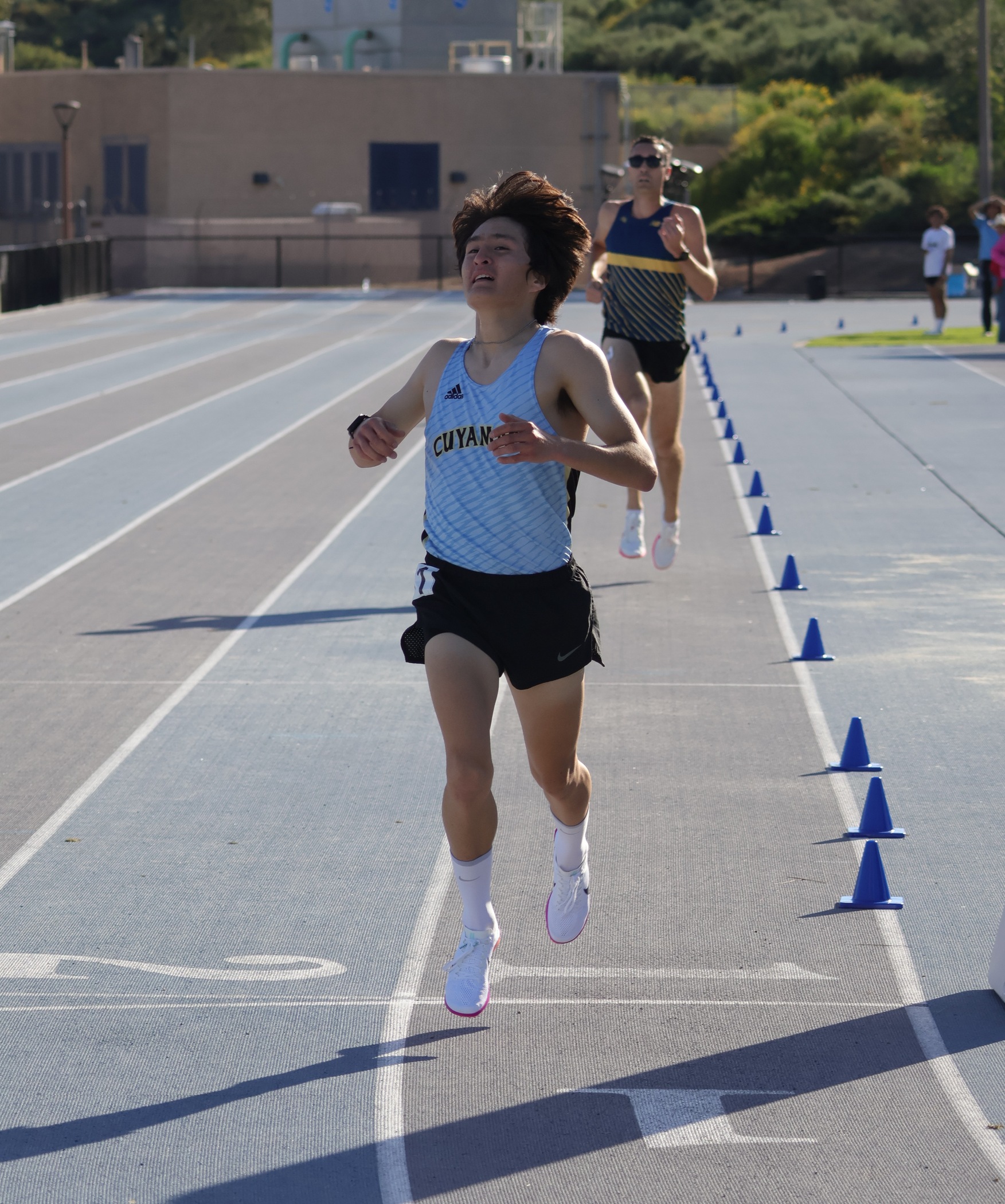 Guzman Claims 3000m Record in Battle of All-Americans