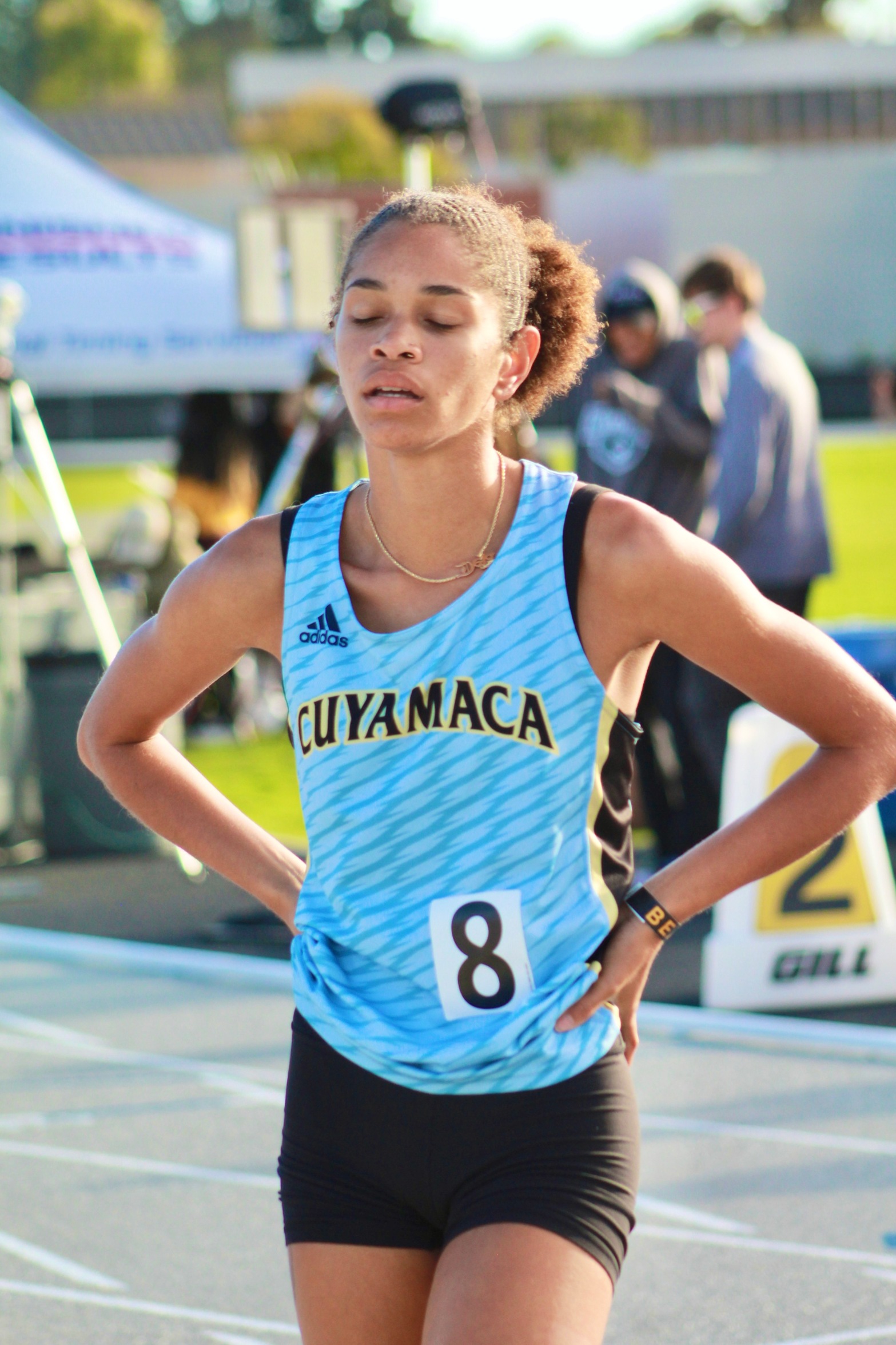 Thomas sets pace, Campbell breaks record